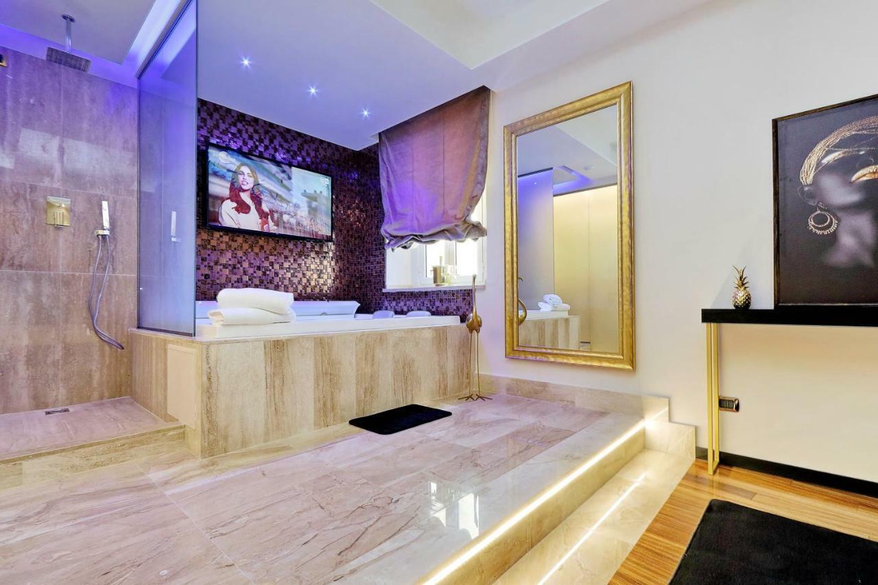 Spanish Diamond Luxury Suites & Jacuzzi Rome Exterior photo